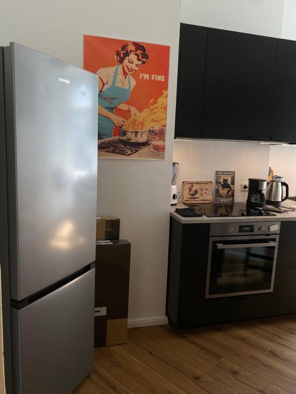 Stylish 2-Room Apartment With Balcony Next To East Side Gallery Berlin Exteriör bild
