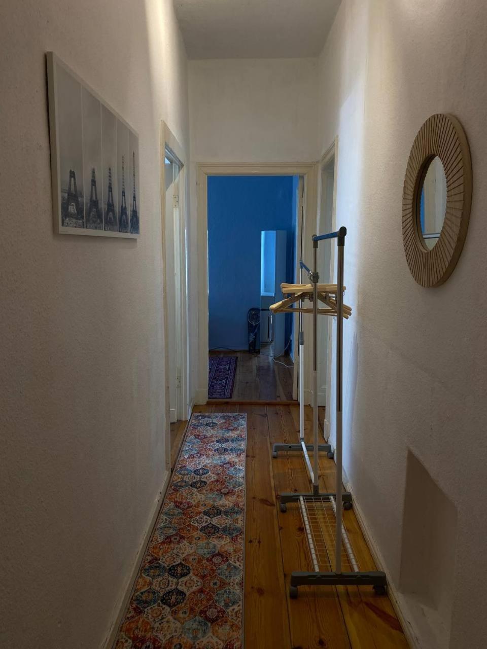 Stylish 2-Room Apartment With Balcony Next To East Side Gallery Berlin Exteriör bild